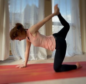 Tiger Pose Yoga